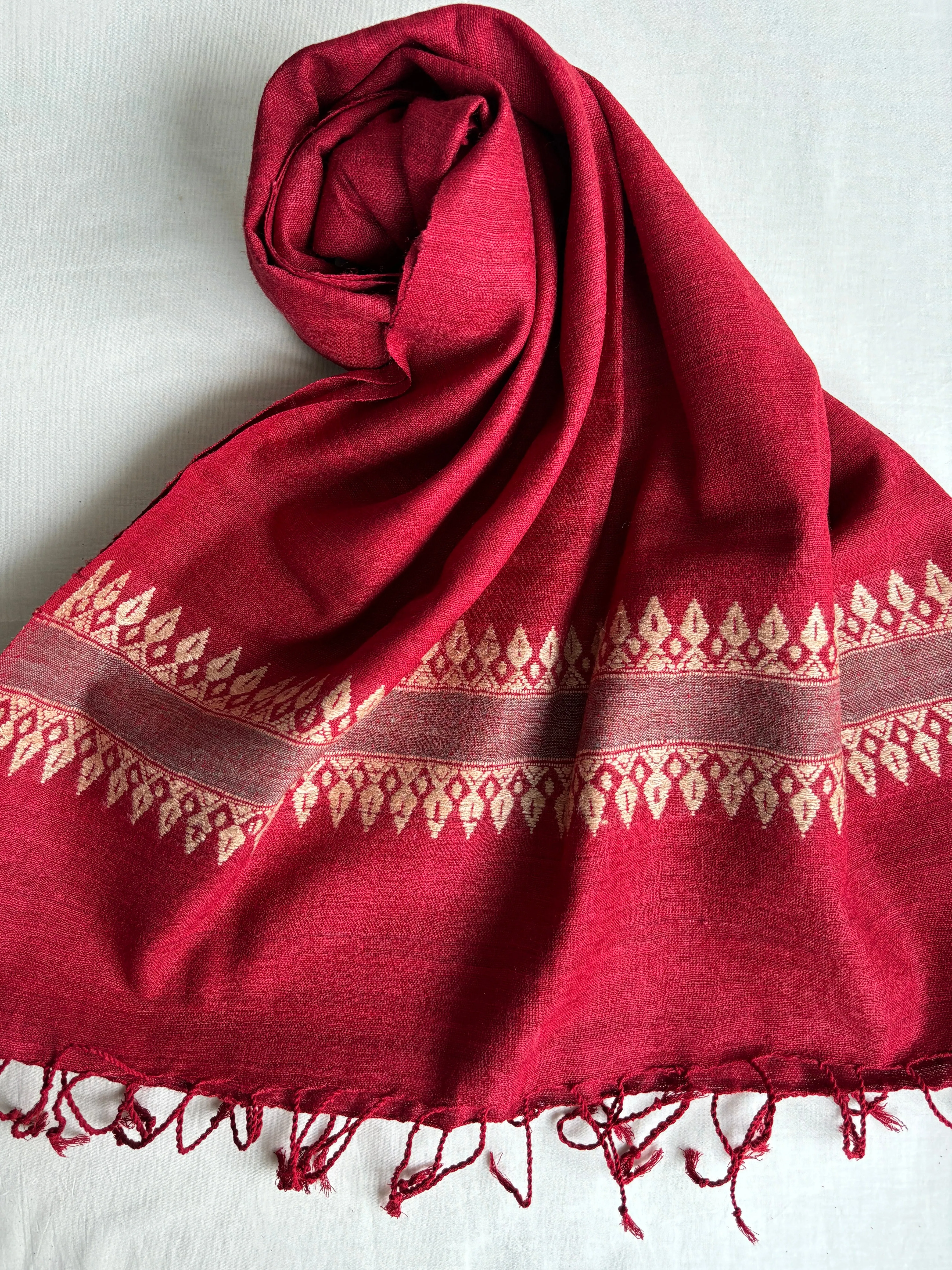 Ahimsa Silk Stole in Red with Temple Motif Border | Natural Dyes