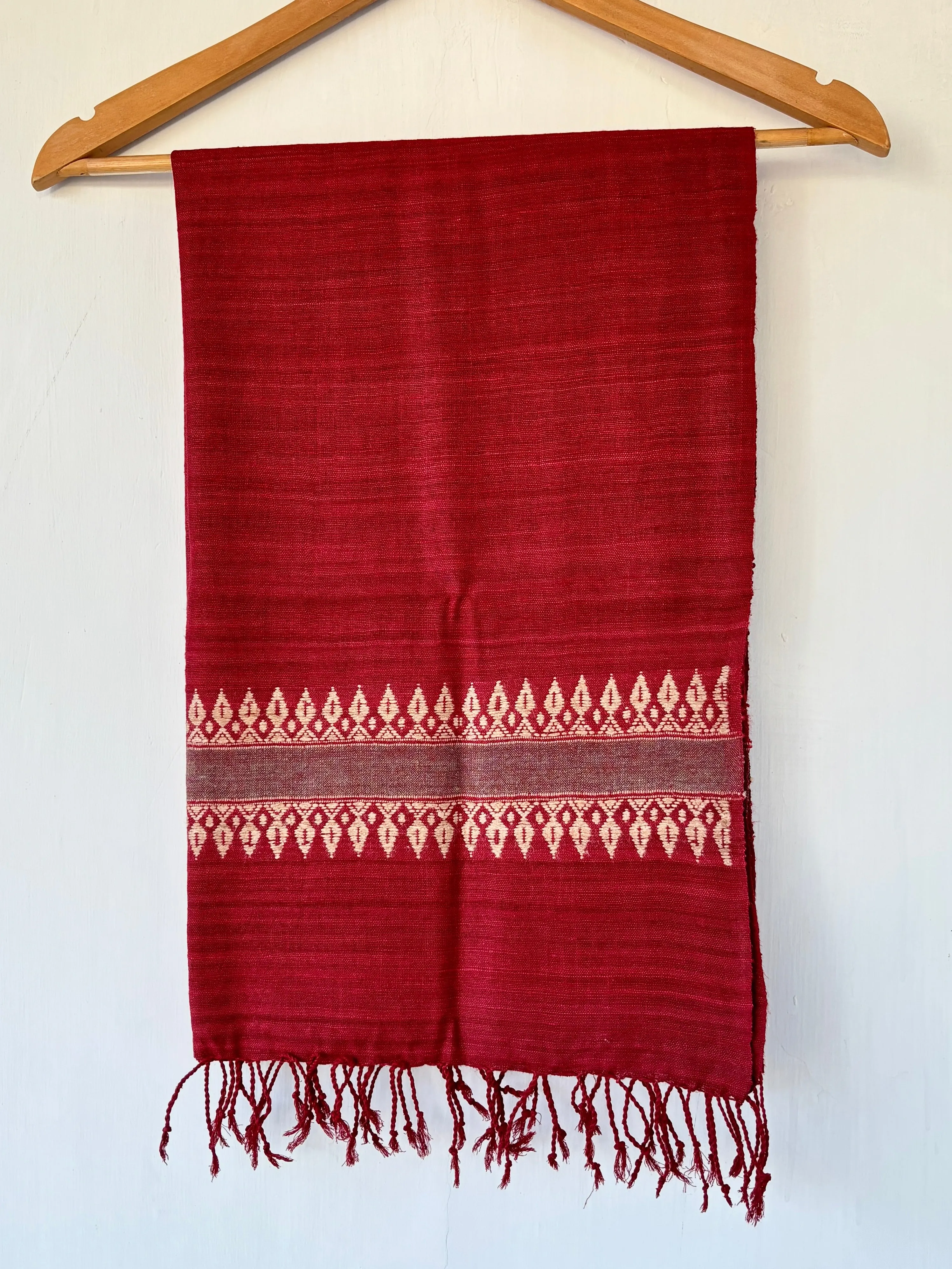 Ahimsa Silk Stole in Red with Temple Motif Border | Natural Dyes