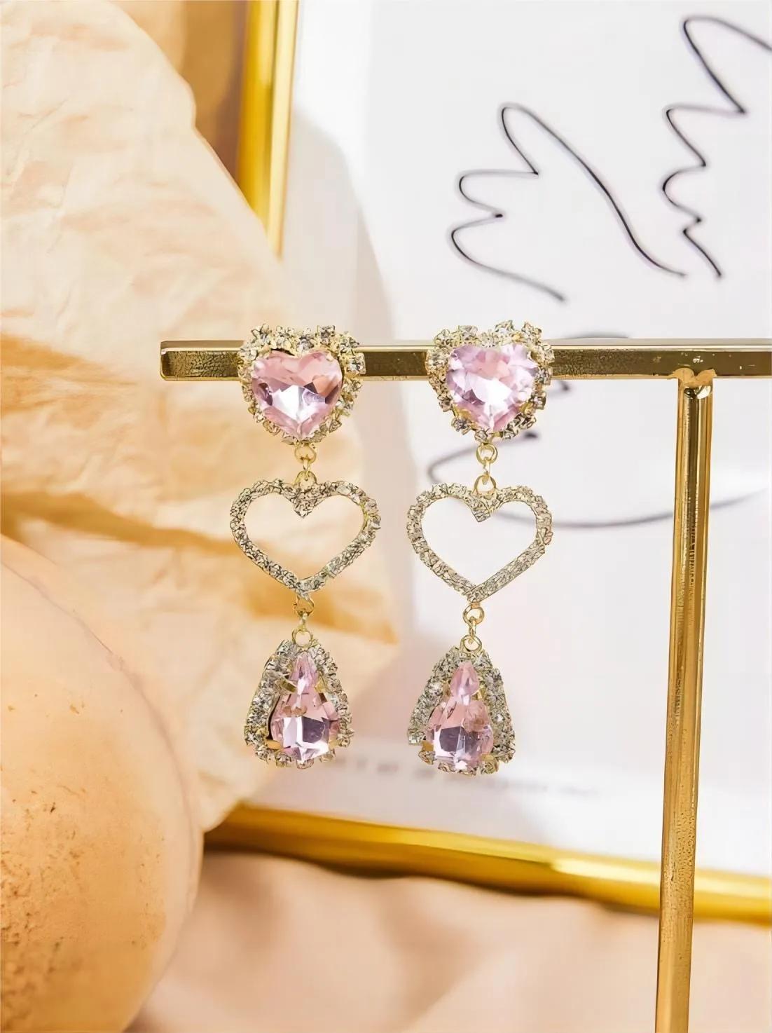 Fashionable Pink Rhinestone Heart Dangle Earrings