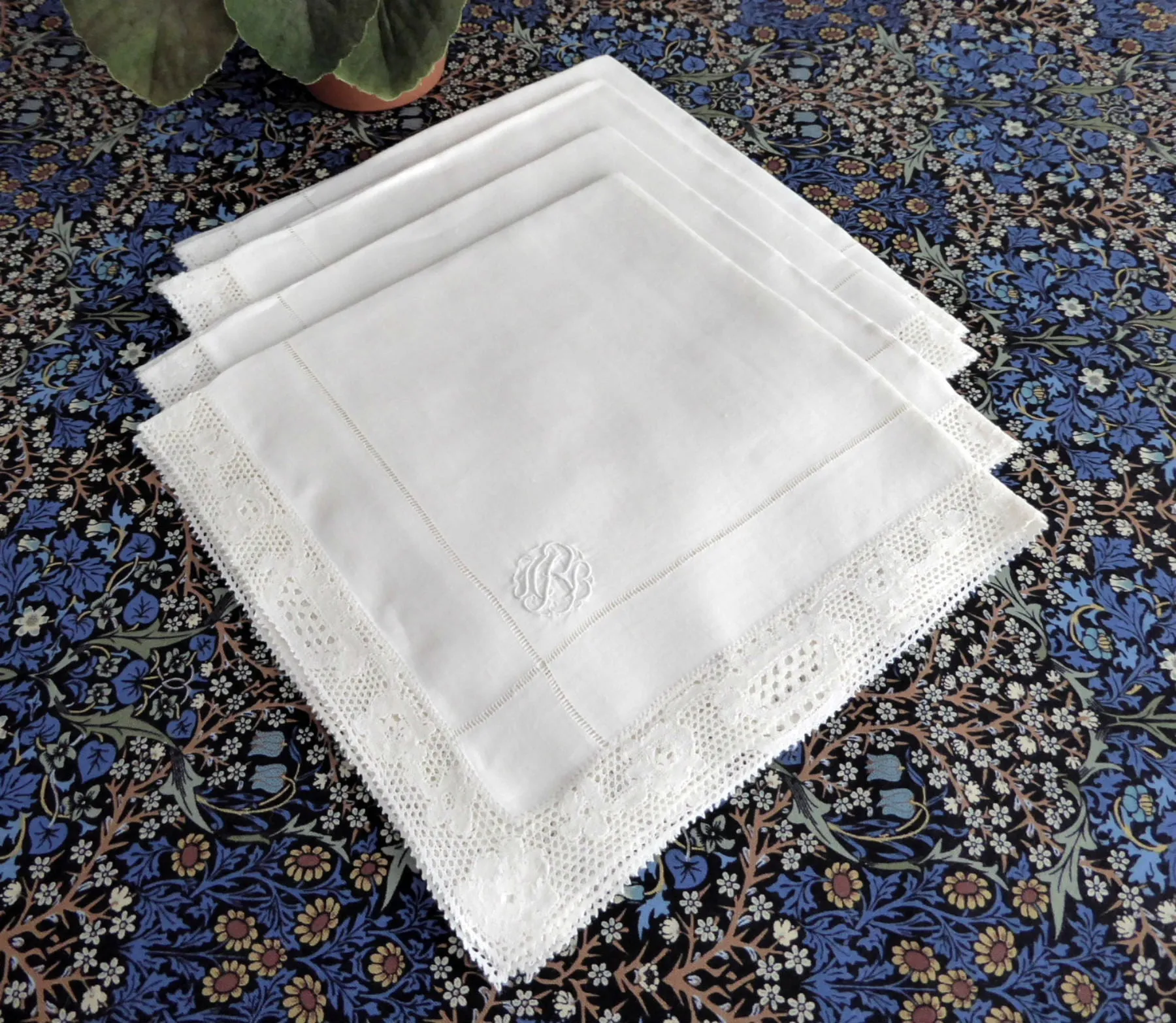 Handkerchiefs Belgian Lace 4 Napkins Hand Made Monogram H B B Point De Gaz