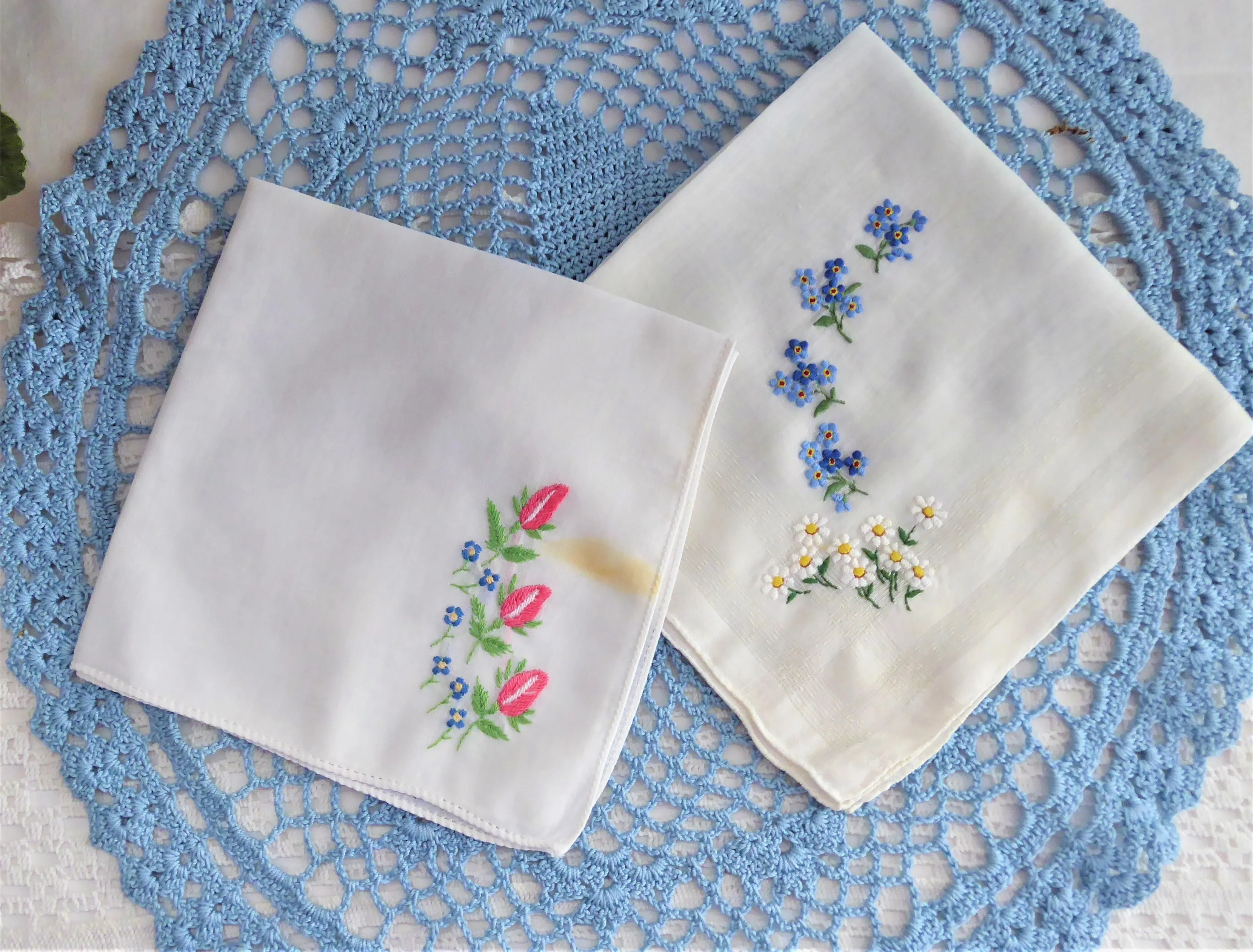 Pair Vintage Handkerchief Hand Embroidered Forget Me Nots Daisies Rolled Hems Hanky