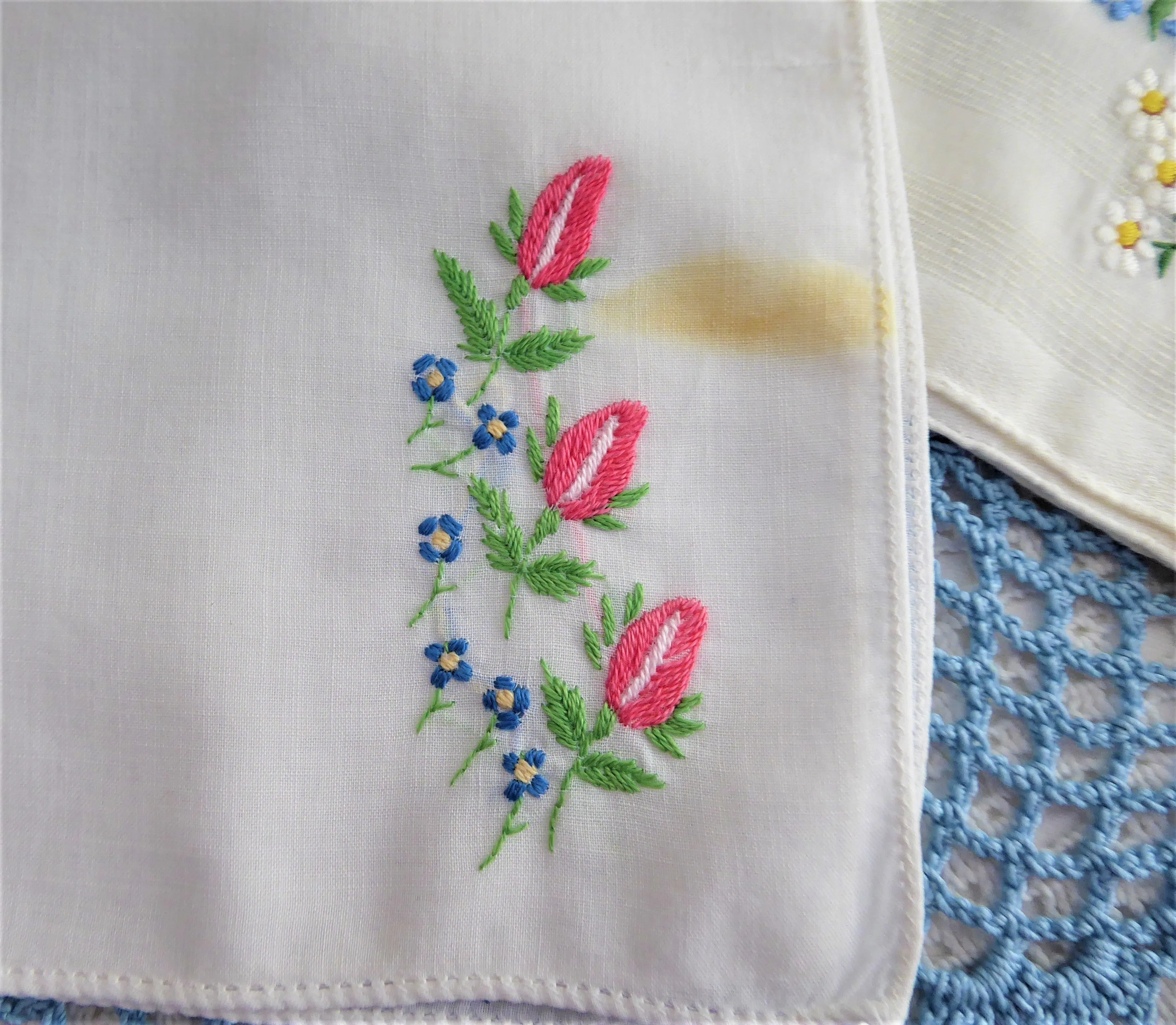 Pair Vintage Handkerchief Hand Embroidered Forget Me Nots Daisies Rolled Hems Hanky